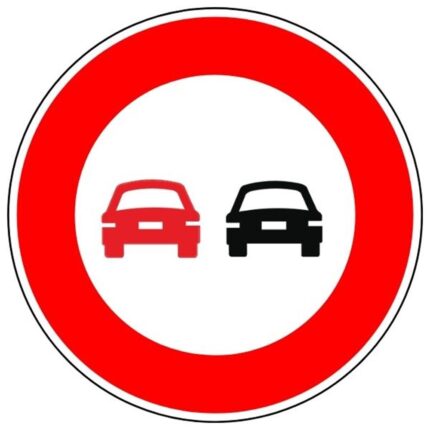 Öndeki Taşıtı Geçmek Yasaktır Levhası TT-27